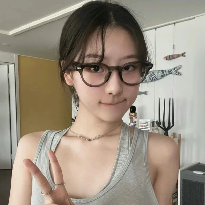 女学生和亨利先生